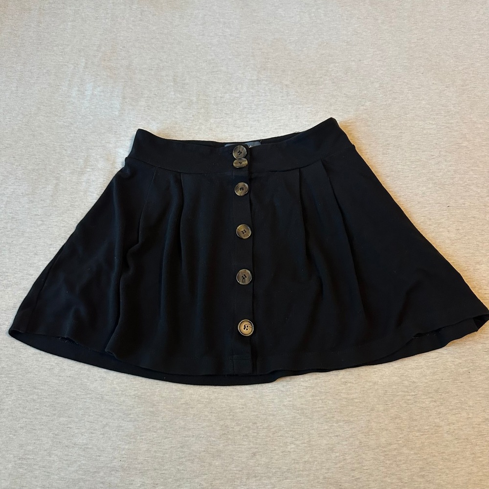 ModCloth Black Button Front Pleated Mini Skirt Womens Small Made in USA RN138432